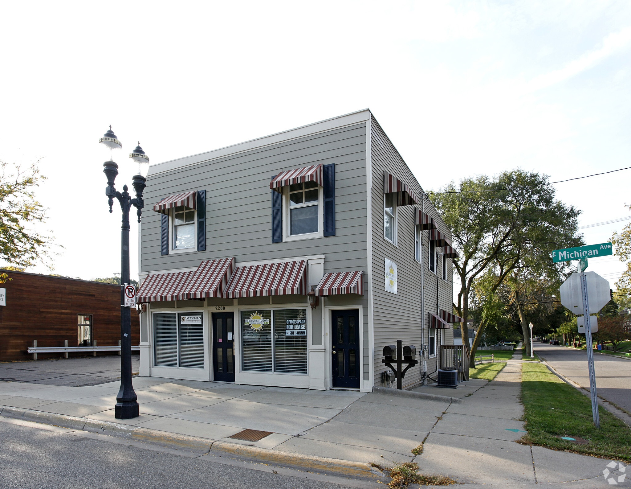 2200 E Michigan Ave, Lansing, MI for lease Primary Photo- Image 1 of 34
