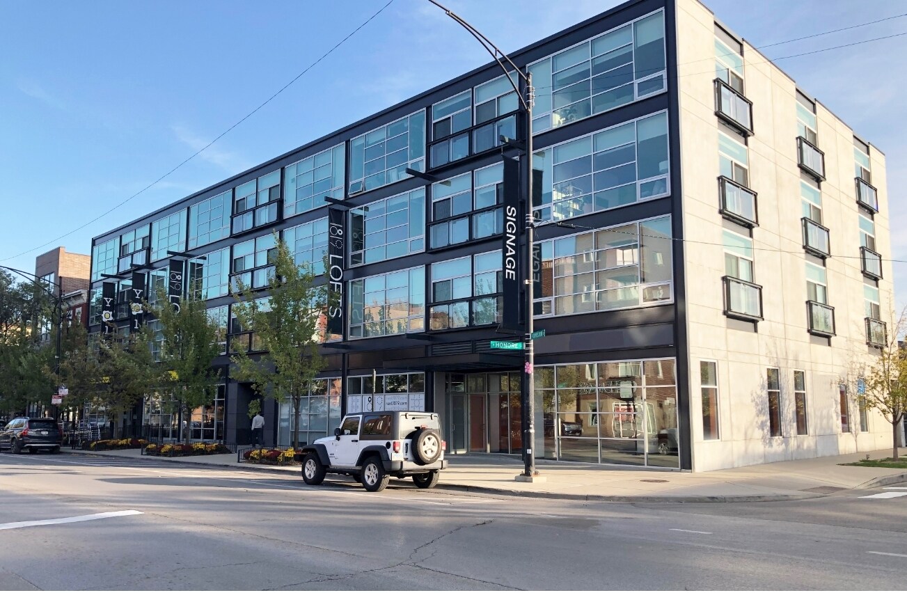 1819 W Division St, Chicago, IL for lease Building Photo- Image 1 of 8