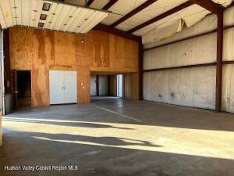 6 Frederick St, Hudson, NY à louer - Photo du bâtiment - Image 2 de 7