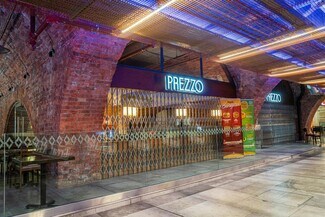 Plus de détails pour Market Pl, Bolton - Commerce de détail à louer