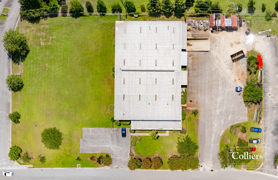 7261 Investment Dr, Charleston, SC for lease - Building Photo - Image 3 of 9