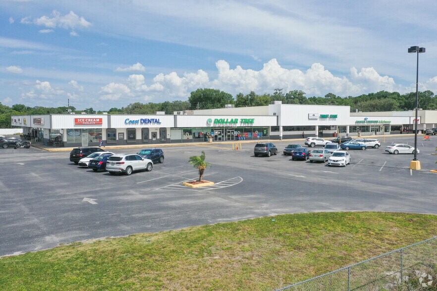 4810-4930 S Allen Rd, Zephyrhills, FL for lease - Building Photo - Image 2 of 5