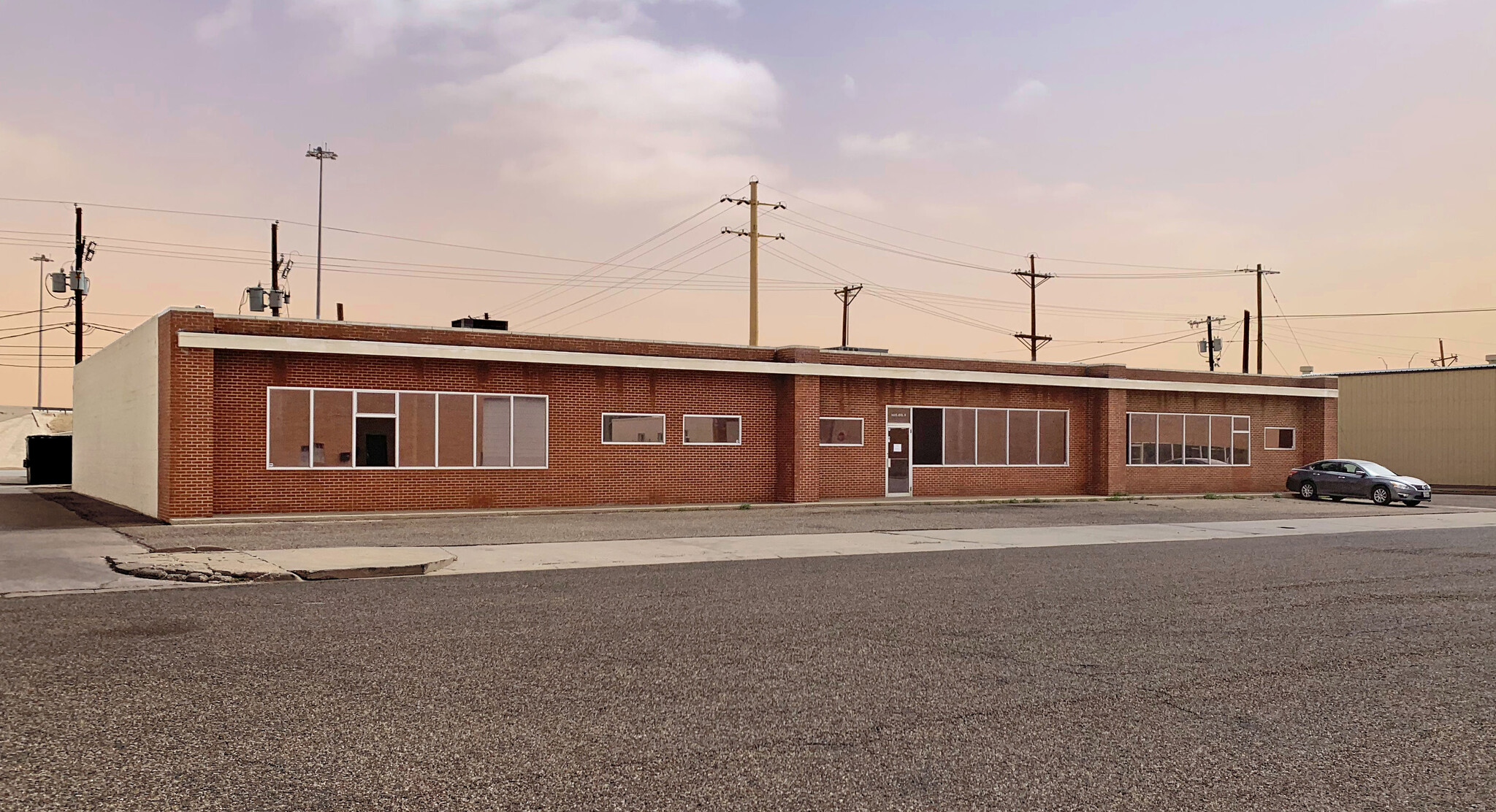 1615 Avenue F, Lubbock, TX for sale Building Photo- Image 1 of 13