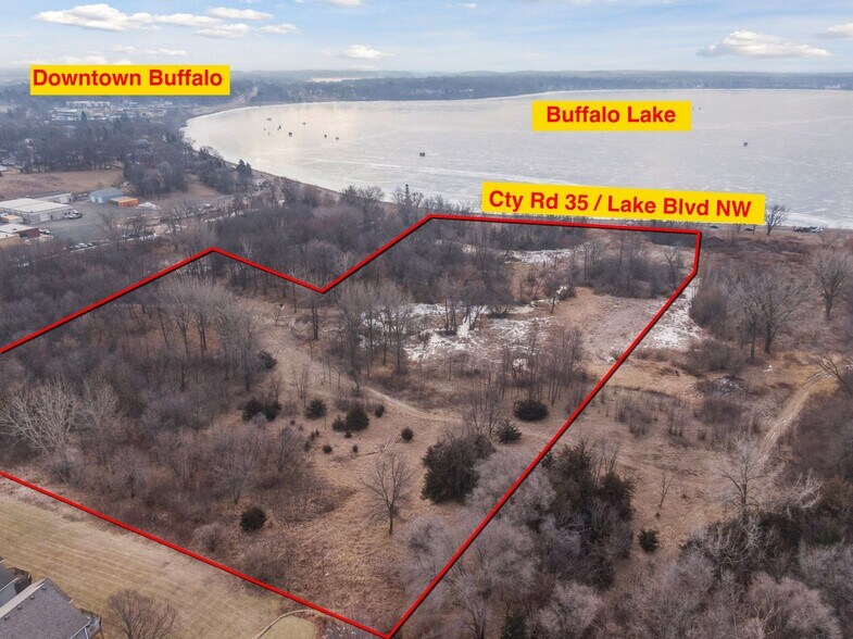 xxx Lake Blvd, Buffalo, MN à vendre - Photo du bâtiment - Image 3 de 24