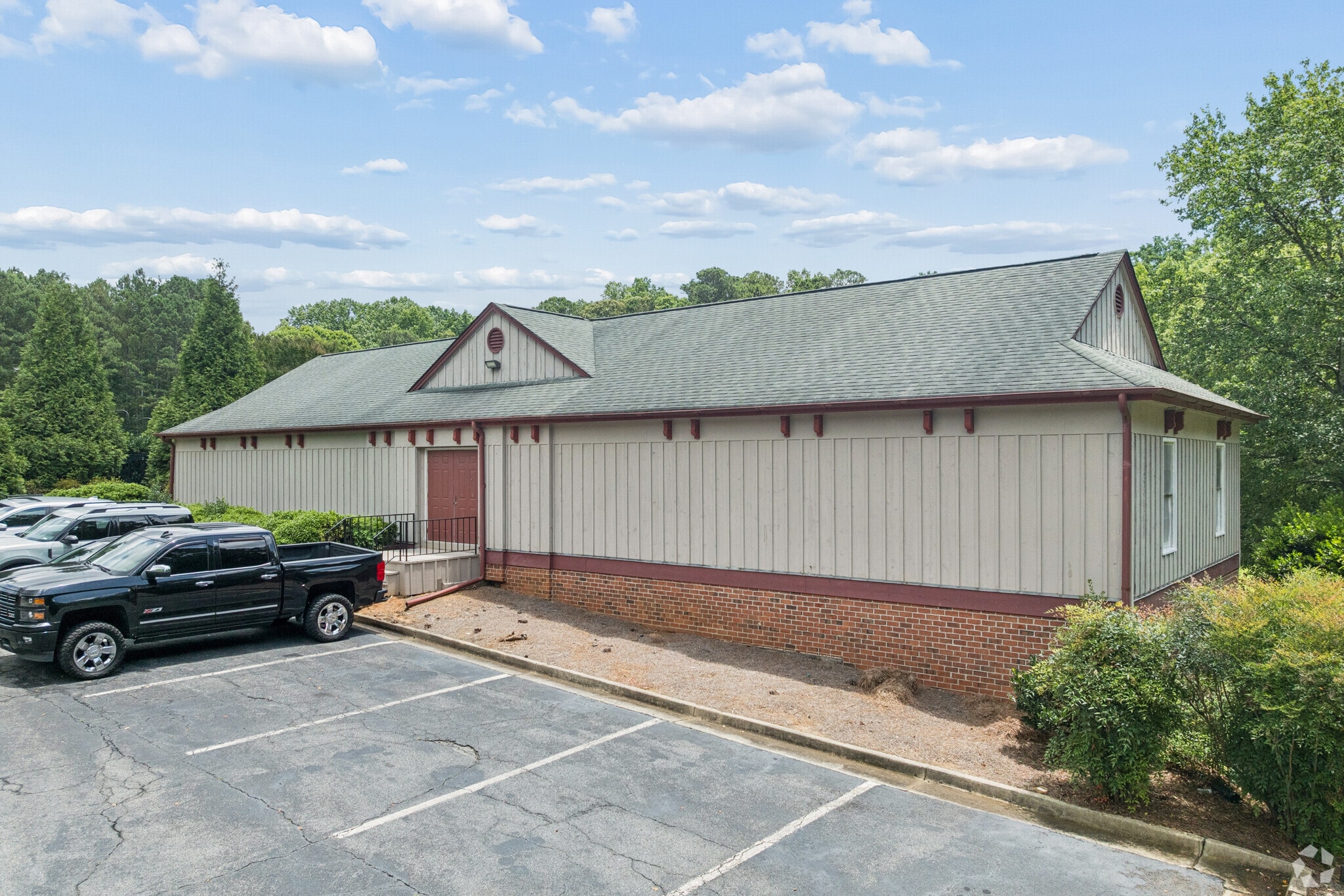 3001 Country Walk Dr, Powder Springs, GA for sale Primary Photo- Image 1 of 6
