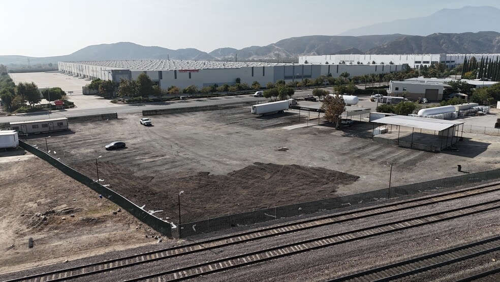 19800 Cajon blvd, San Bernardino, CA for sale - Building Photo - Image 2 of 15