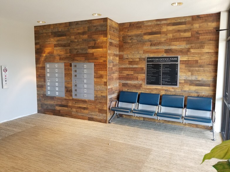 6535 S Dayton St, Greenwood Village, CO à louer - Autre - Image 1 de 21