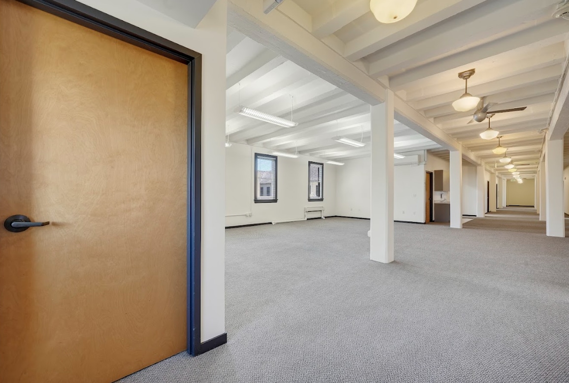 690 Walnut Ave, Vallejo, CA for lease Interior Photo- Image 1 of 6