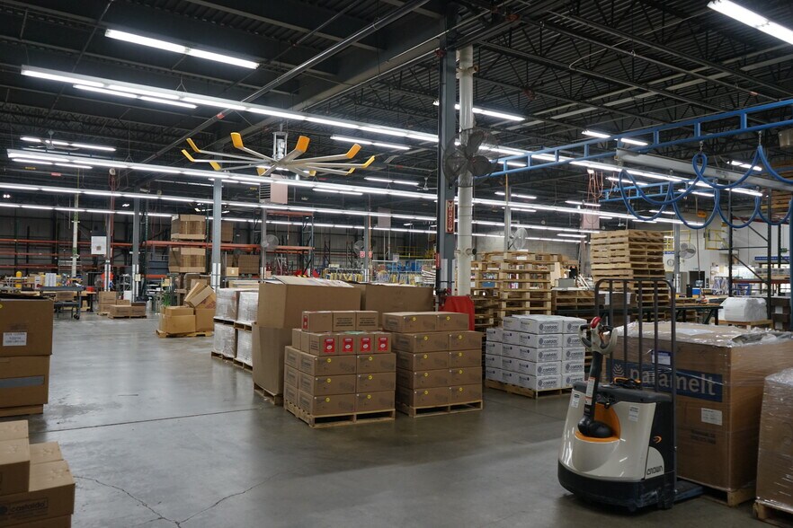 120 Constitution Blvd, Franklin, MA à louer - Photo intérieure - Image 2 de 8