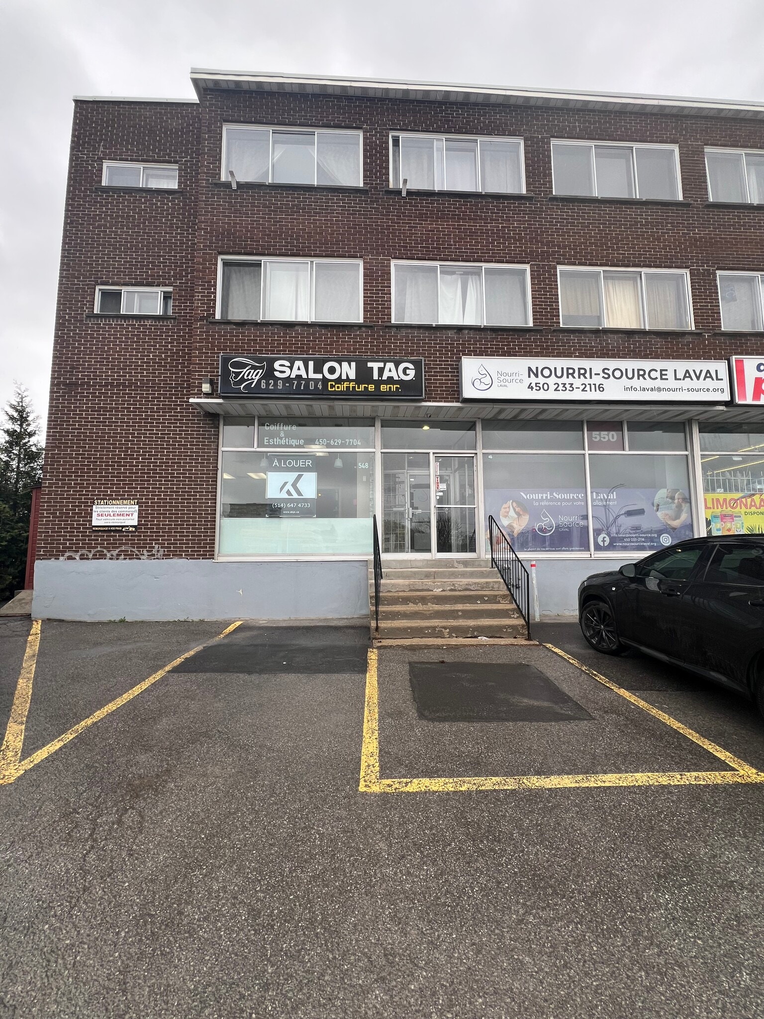 548 Boul Laval, Laval, QC for lease Primary Photo- Image 1 of 19