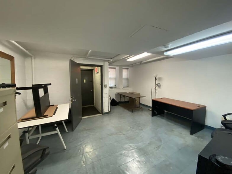 460 W 126th St, New York, NY for lease - Building Photo - Image 2 of 6