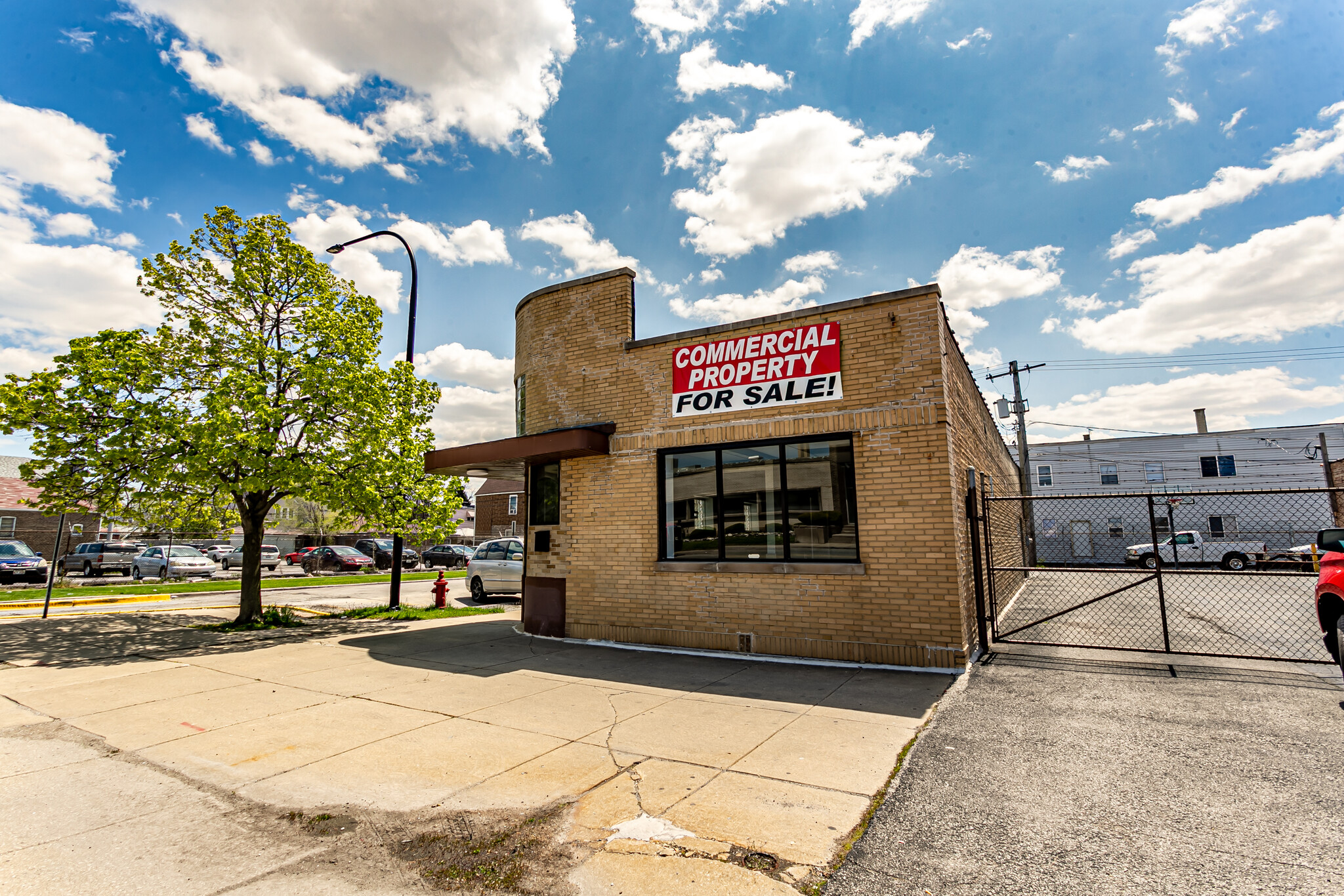 5101 W Roosevelt Rd, Cicero, IL à vendre Photo du bâtiment- Image 1 de 1