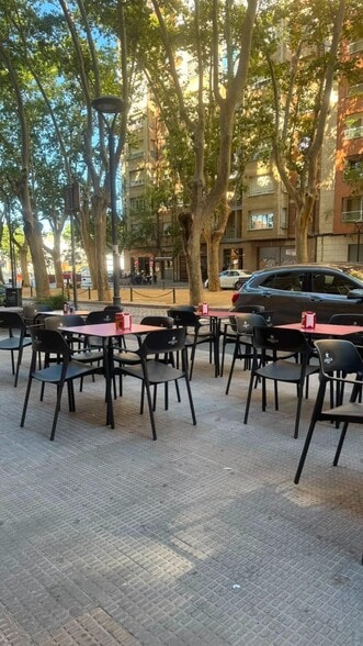 Retail in Reus, Tarragona for lease - Interior Photo - Image 3 of 3
