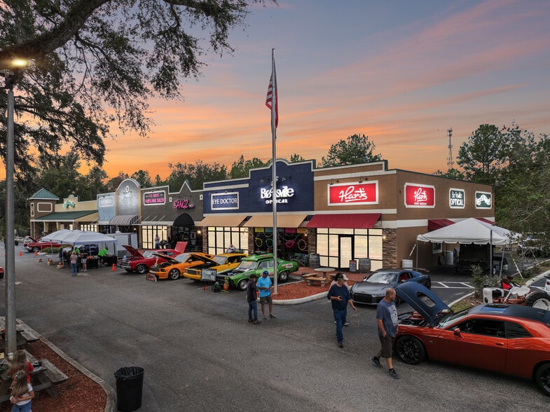 7601-7635 Horse Lake Rd, Brooksville, FL for sale - Building Photo - Image 1 of 6