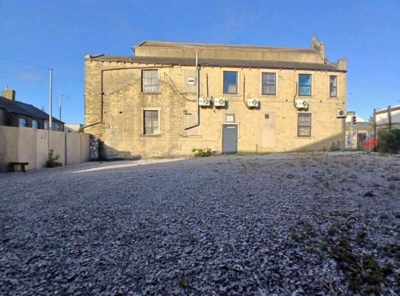 Keighley Rd, Colne à louer - Photo du bâtiment - Image 3 de 3