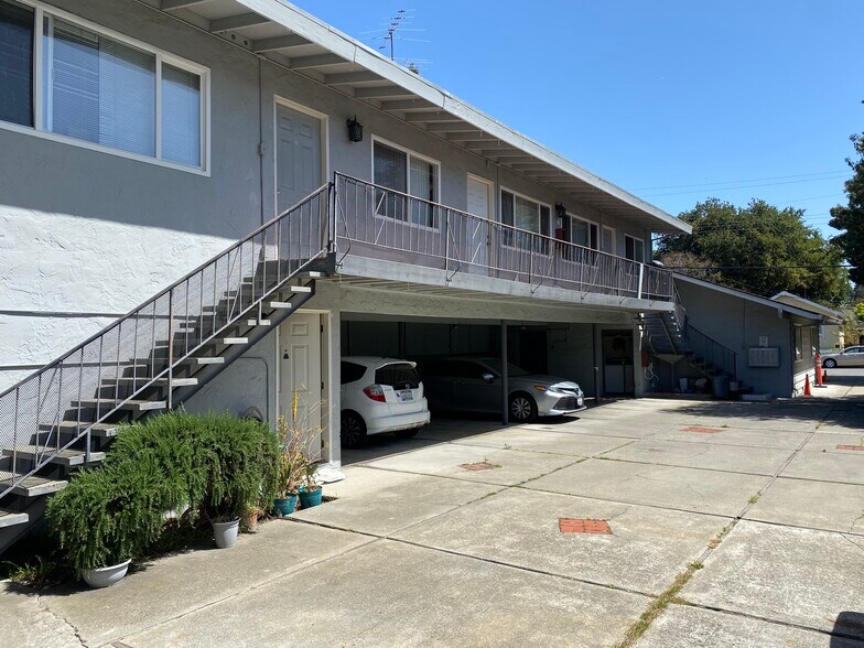 256 Pettis Ave, Mountain View, CA à vendre - Photo du bâtiment - Image 3 de 8