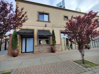 Plus de détails pour 7402 Eliot Ave, Middle Village, NY - Vente au détail à vendre