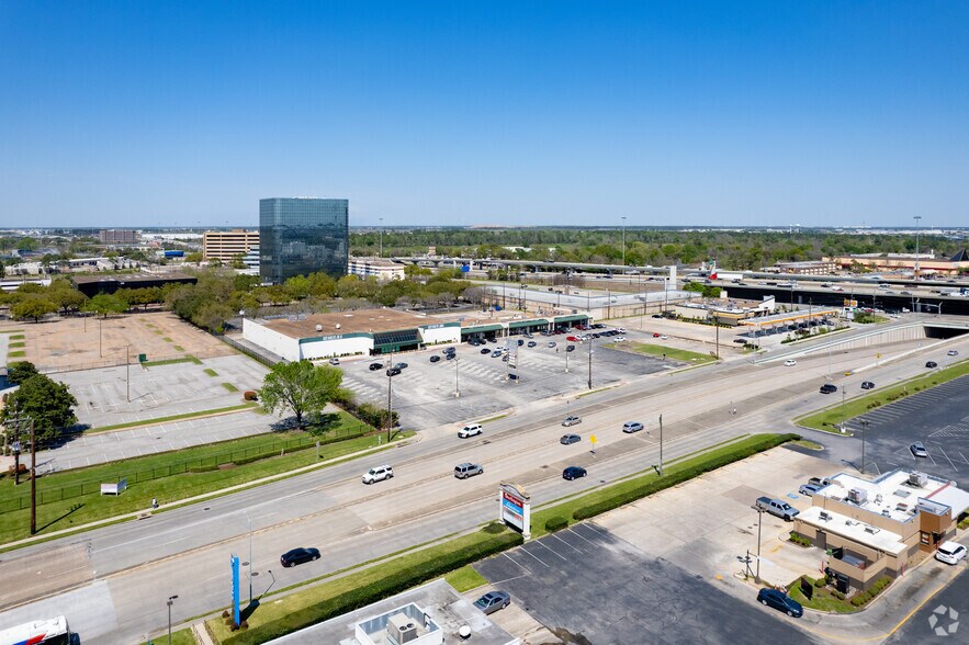 200 W Greens Rd, Houston, TX à vendre - Aérien - Image 3 de 6
