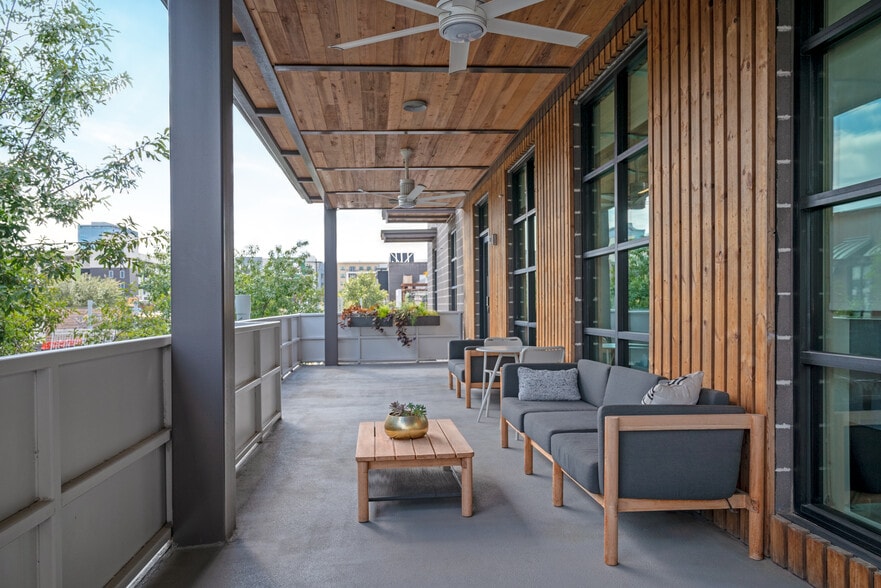 11600 Rock Rose Ave, Austin, TX for lease - Building Photo - Image 3 of 8