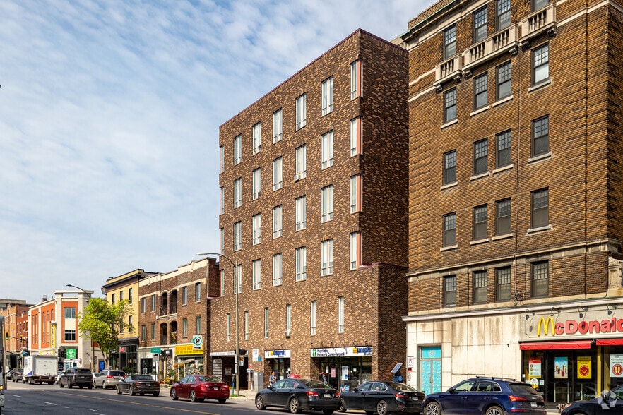 5025 Rue Sherbrooke O, Westmount, QC à louer - Photo du bâtiment - Image 3 de 10