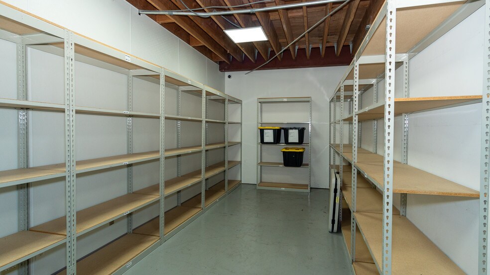 9212 Mira Este Ct, San Diego, CA à vendre - Photo intérieure - Image 3 de 22