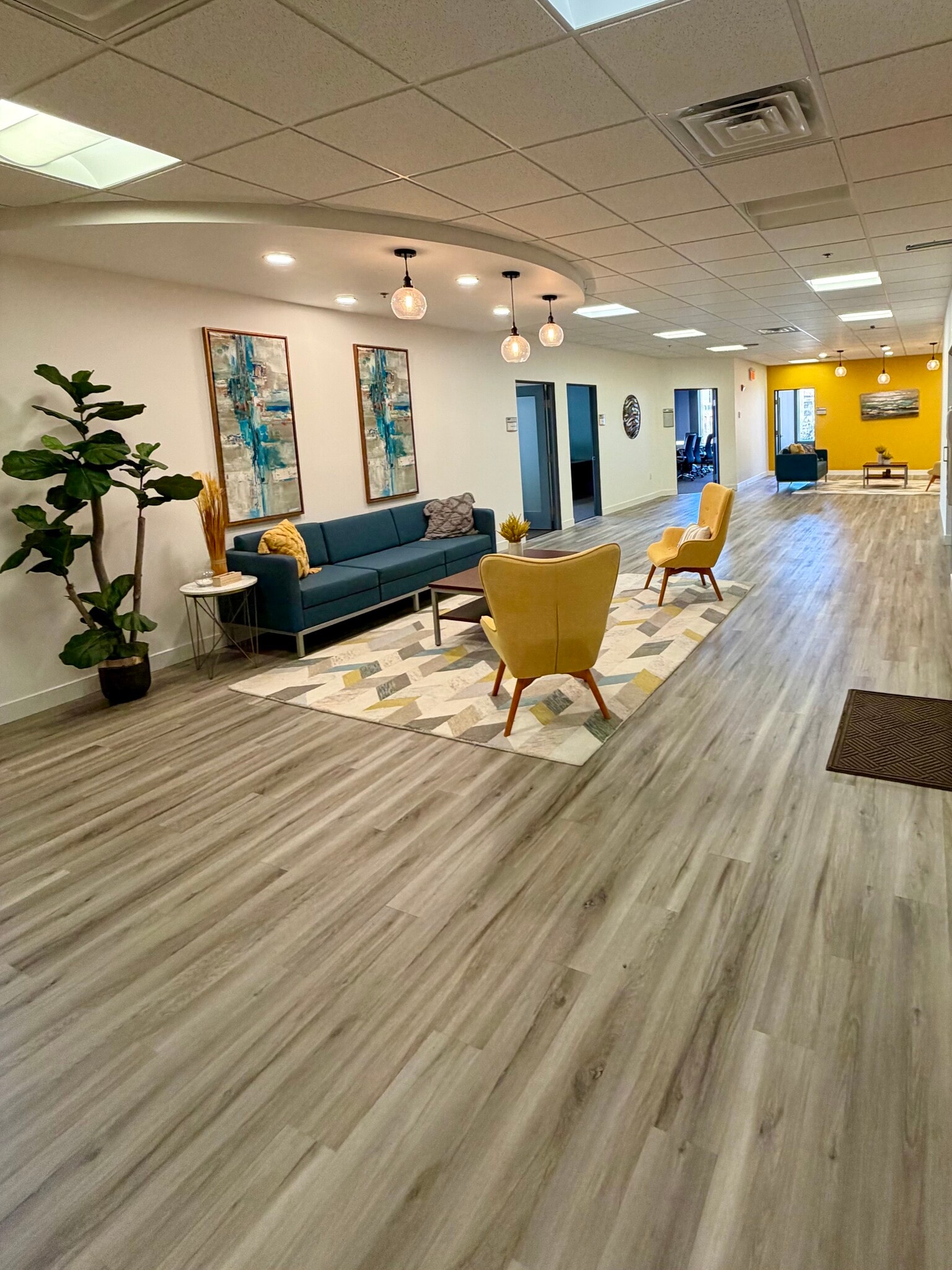 230 N Washington Sq, Lansing, MI for lease Interior Photo- Image 1 of 13