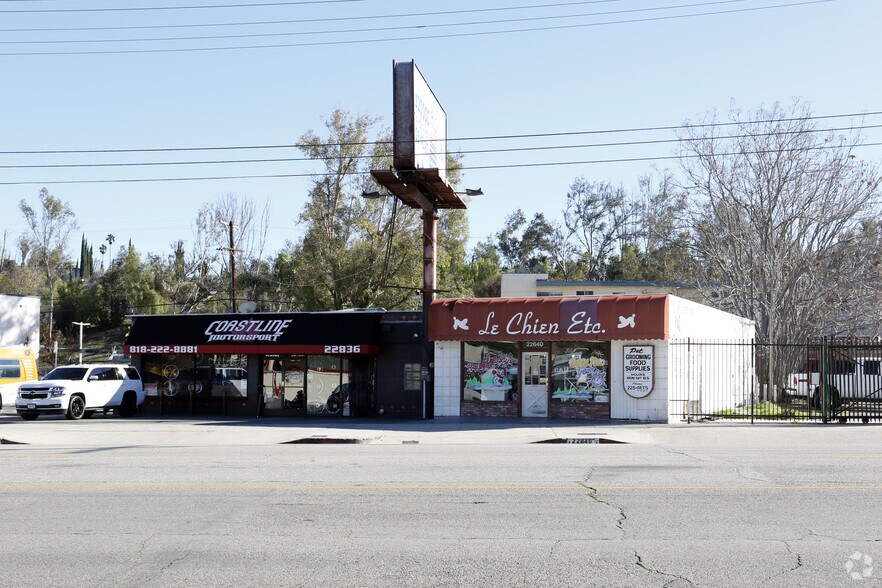 22840 Ventura Blvd, Woodland Hills, CA for lease - Primary Photo - Image 1 of 4