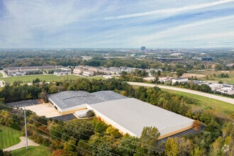 2737 S Adams Rd, Rochester Hills, MI - AÉRIEN  Vue de la carte - Image1