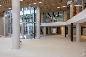 88-90 Rue Cardinet, Paris for lease Interior Photo- Image 2 of 5