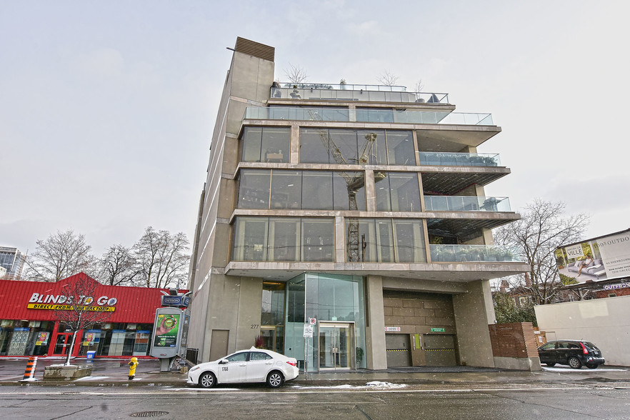 277 Davenport Rd, Toronto, ON for sale - Building Photo - Image 1 of 1