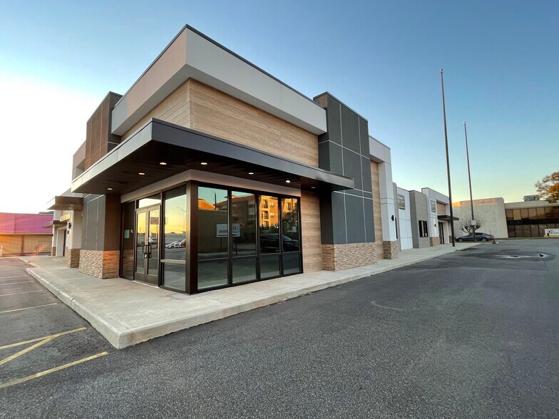 1199 Nasa Pky, Houston, TX à louer - Photo du bâtiment - Image 1 de 36