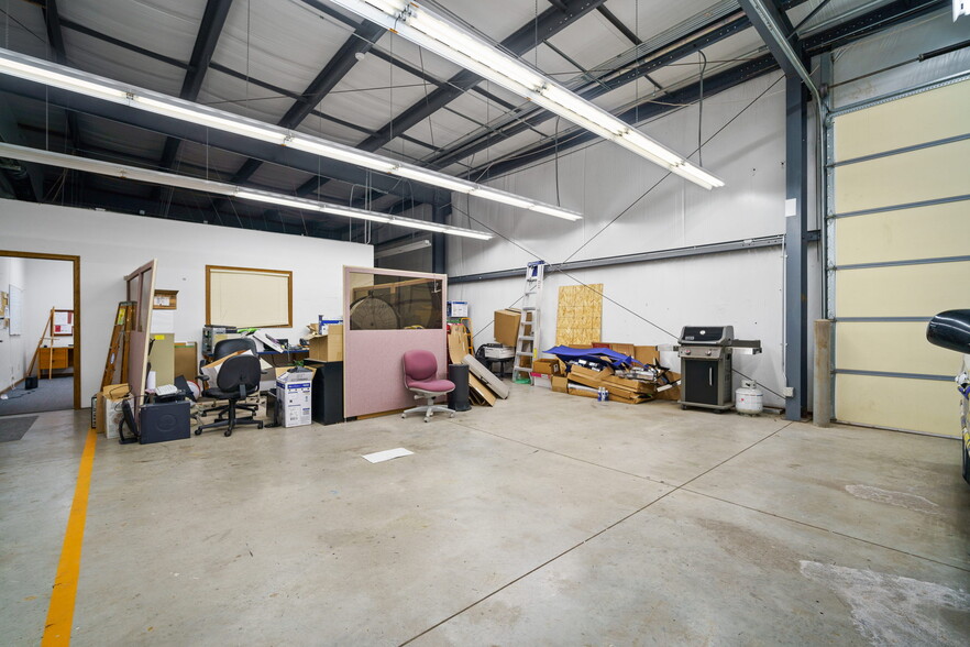 1801 N 13th Ave E, Newton, IA à louer - Photo du bâtiment - Image 2 de 71