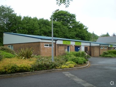 Trawsffordd Rd, Ystradgynlais for lease Primary Photo- Image 1 of 2