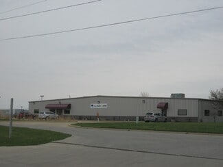 More details for 1501 N 15th Ave E, Newton, IA - Office for Lease