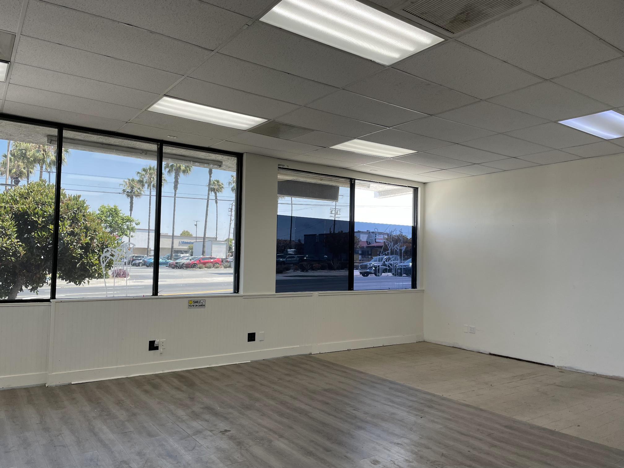 350 W Pacific Coast Hwy, Wilmington, CA for lease Interior Photo- Image 1 of 15