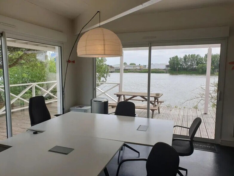 Bureau dans Saint-Herblain à vendre - Photo du bâtiment - Image 2 de 4