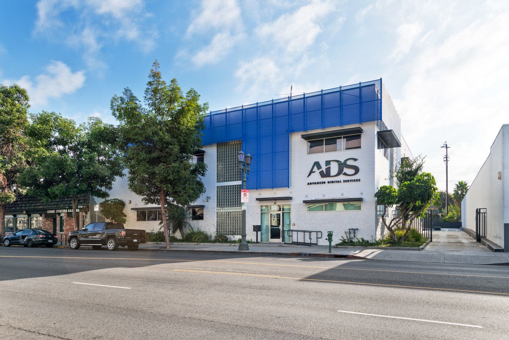 948 N Cahuenga Blvd, Los Angeles, CA for sale Building Photo- Image 1 of 1