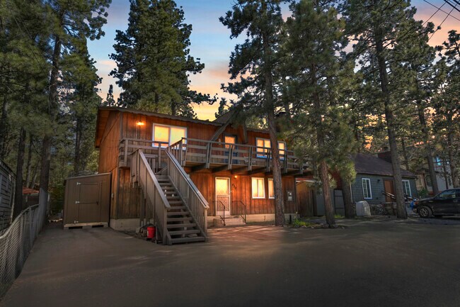 Plus de détails pour 432 Big Bear Blvd, Big Bear City, CA - Multi-résidentiel à vendre