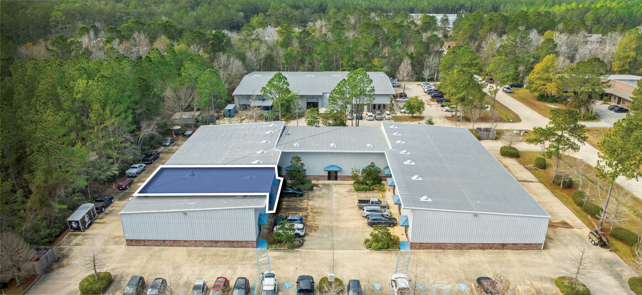 68361 Commercial Way, Mandeville, LA à vendre Photo intérieure- Image 1 de 13