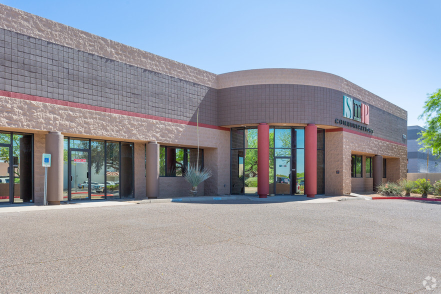 7626 E Greenway Rd, Scottsdale, AZ for lease - Building Photo - Image 3 of 4