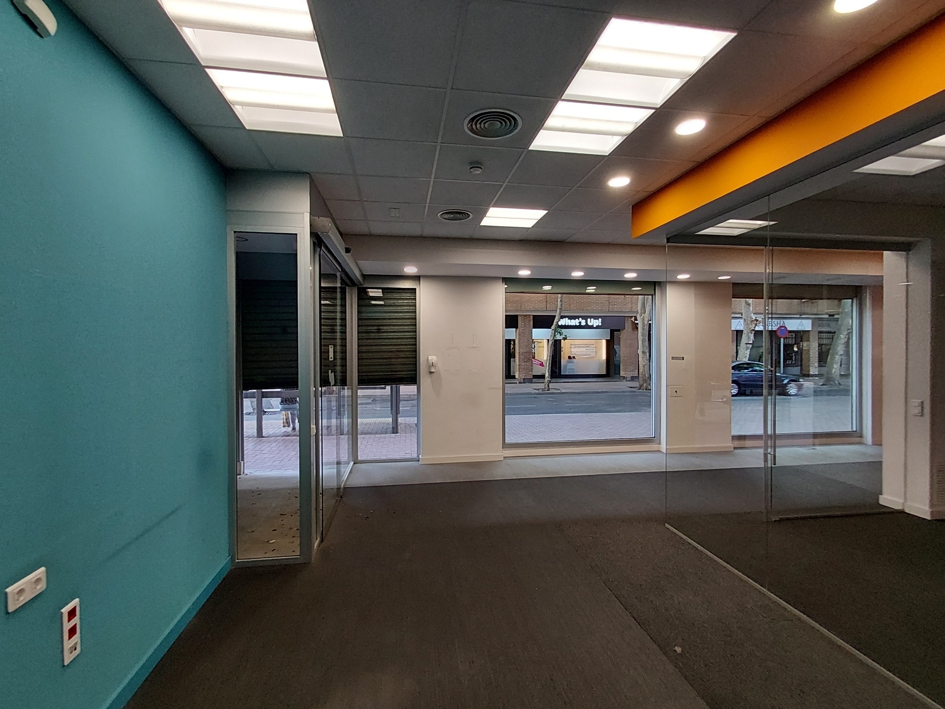 Office/Retail in Alcalá de Henares, Madrid for lease Interior Photo- Image 1 of 13