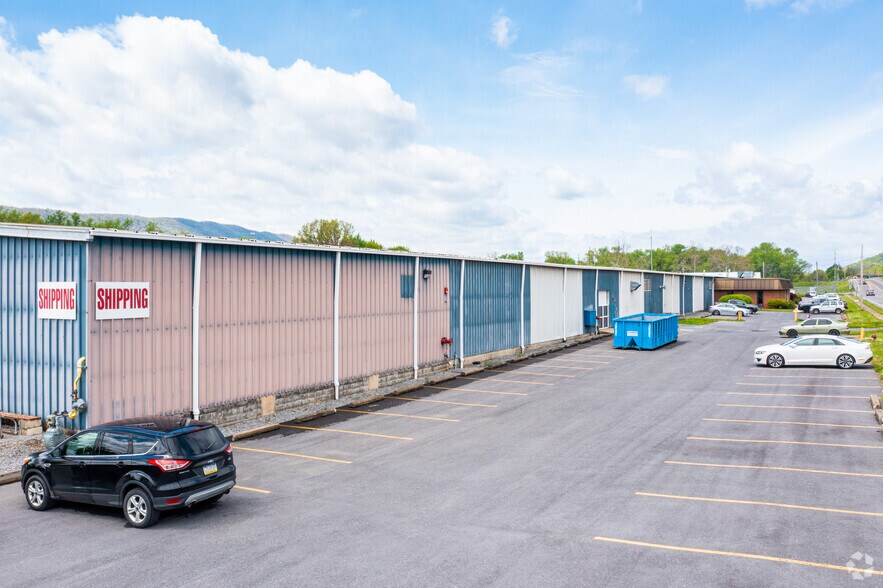 1501 W 3rd St, Williamsport, PA à louer - Photo du bâtiment - Image 3 de 35