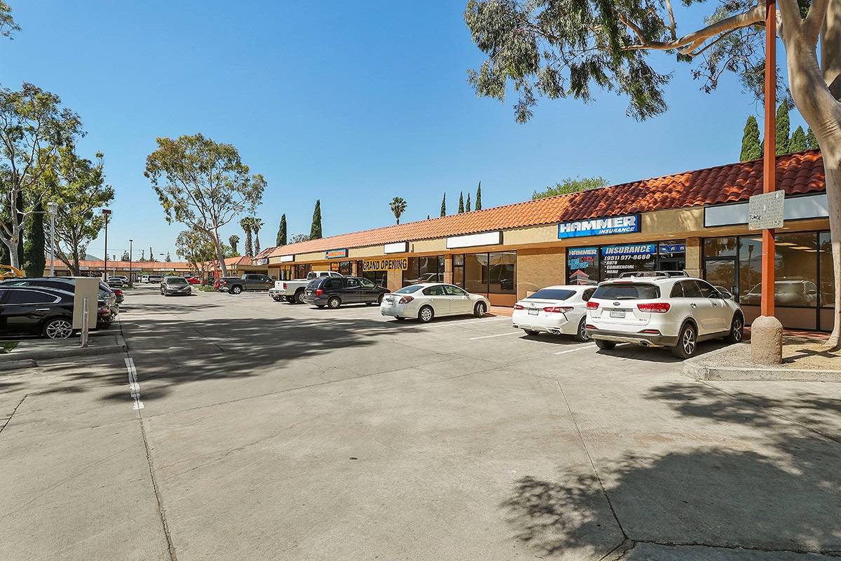 8201 Arlington Ave, Riverside, CA for lease Primary Photo- Image 1 of 7