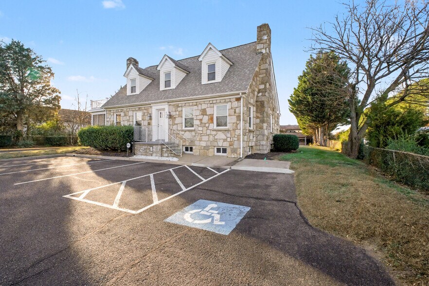 4412 Lafayette Blvd, Fredericksburg, VA à louer - Photo du bâtiment - Image 3 de 29