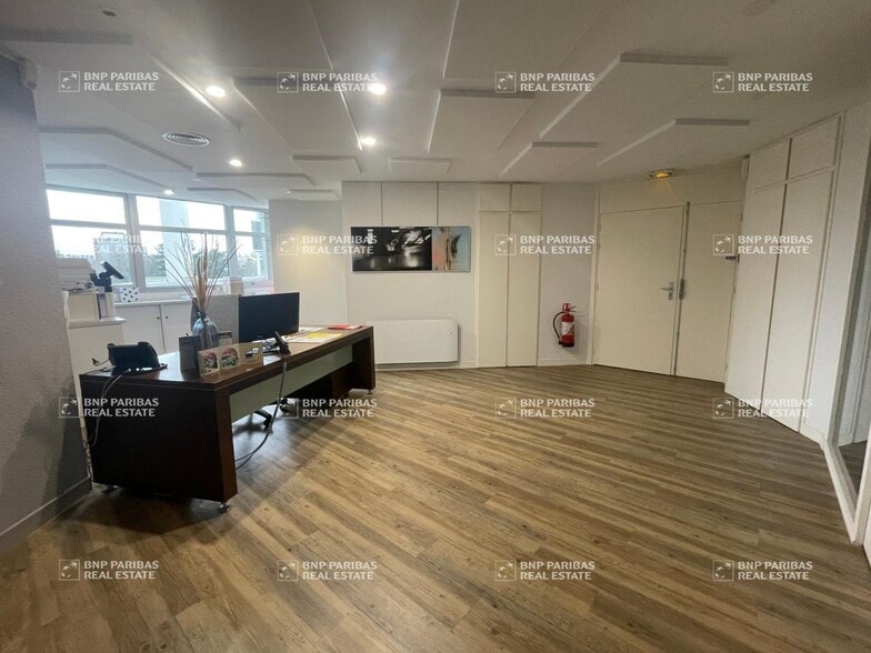Bureau dans Rennes à vendre - Photo intérieure - Image 2 de 8