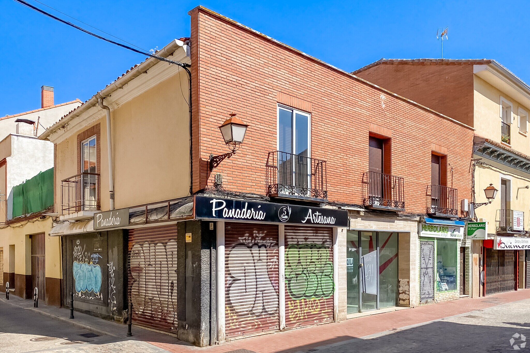 Calle Talamanca, 20, Alcalá de Henares, Madrid for lease Primary Photo- Image 1 of 4
