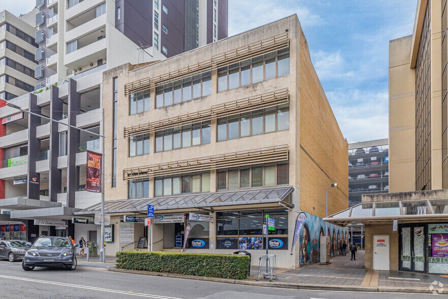110-112 Church St, Parramatta à louer - Photo principale - Image 1 de 7
