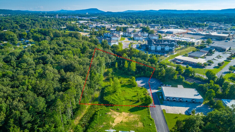 2384 Apex Lane, Hixson, TN à louer - Aérien - Image 2 de 13