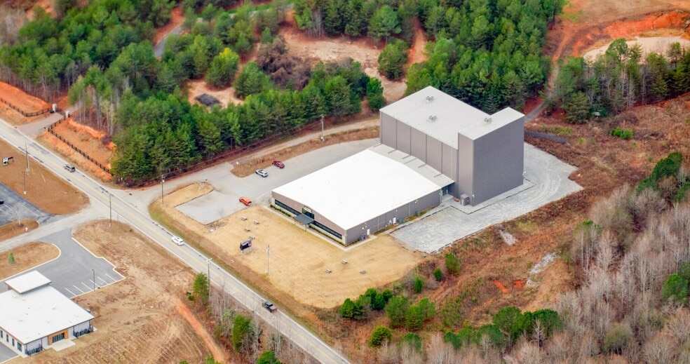 2121 Farrs Bridge Rd, Easley, SC for sale - Building Photo - Image 3 of 21