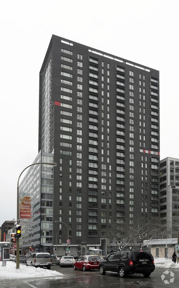 1500-1508 Rue de Bleury, Montréal, QC à louer - Photo principale - Image 1 de 2
